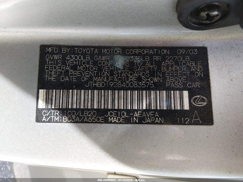 JTHBD192840083575 2004 LEXUS IS 300 photo no. 9