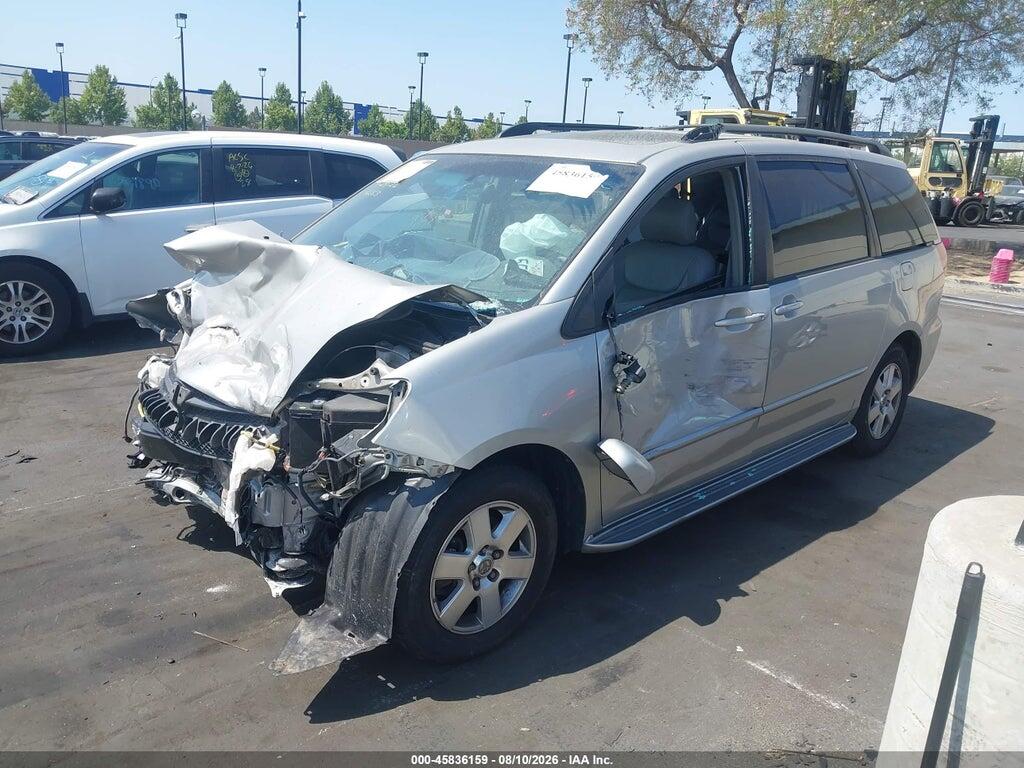 5TDZA22C94S077864 2004 TOYOTA SIENNA photo no. 2