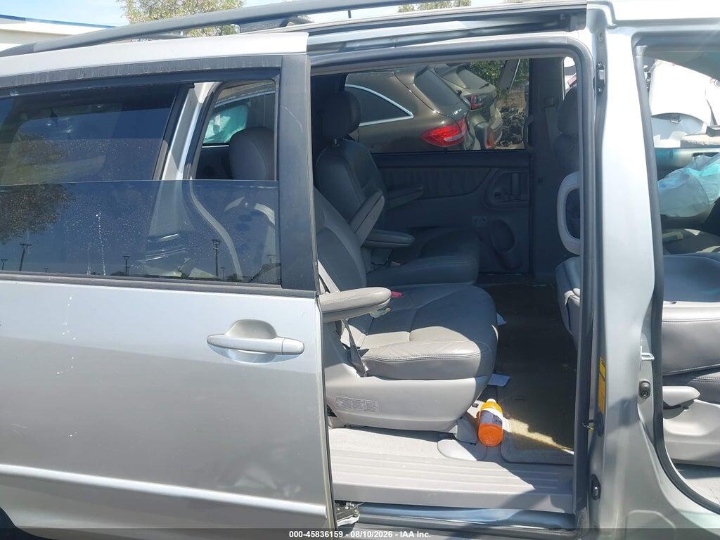 5TDZA22C94S077864 2004 TOYOTA SIENNA photo no. 8