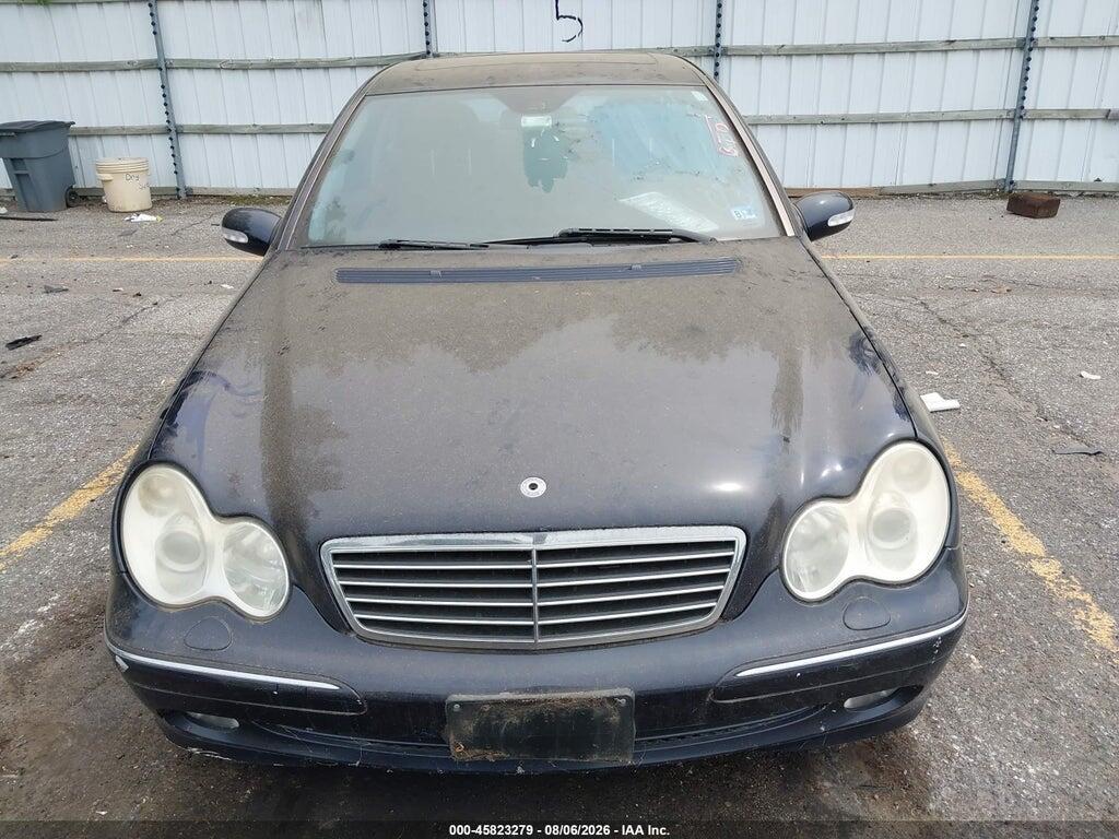 WDBRF64J24F456983 2004 MERCEDES-BENZ C photo no. 11