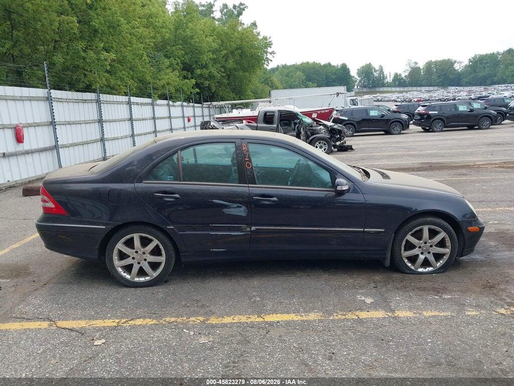 WDBRF64J24F456983 2004 MERCEDES-BENZ C photo no. 12