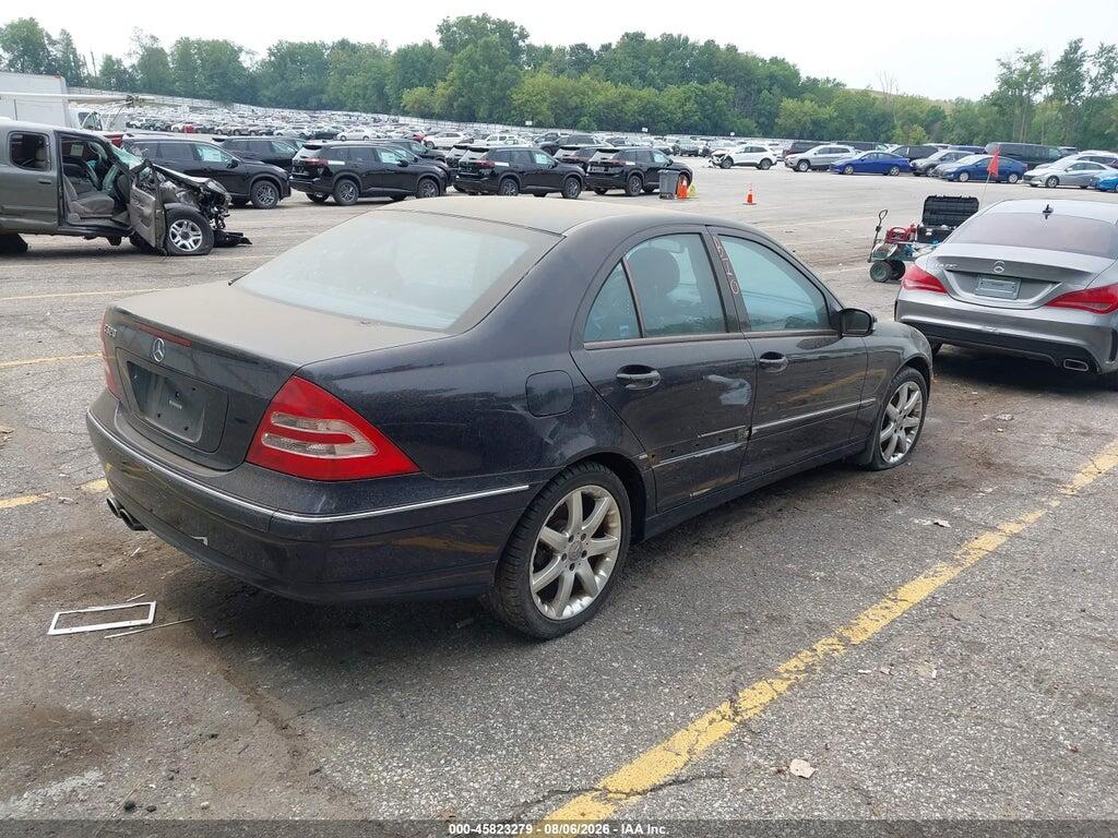 WDBRF64J24F456983 2004 MERCEDES-BENZ C photo no. 4