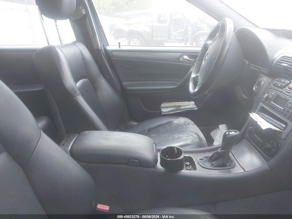 WDBRF64J24F456983 2004 MERCEDES-BENZ C photo no. 5
