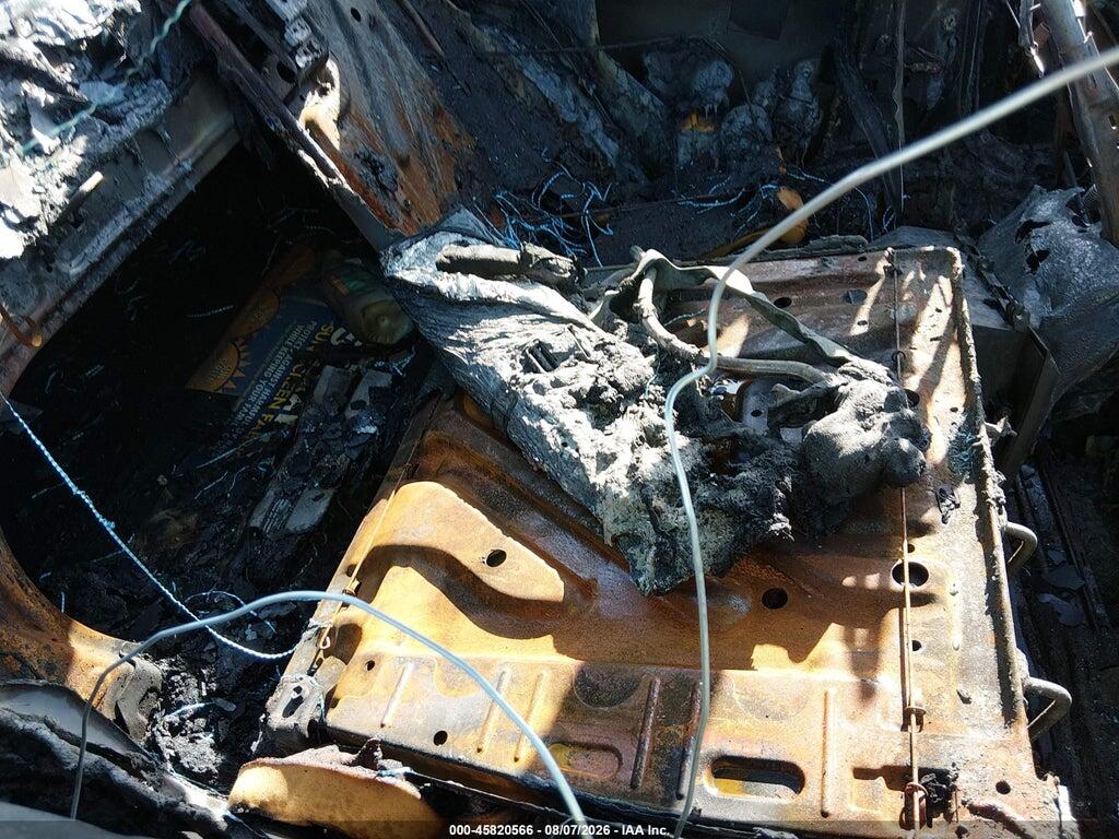 4T1CA38P24U008074 2004 TOYOTA CAMRY SOLARA photo no. 8