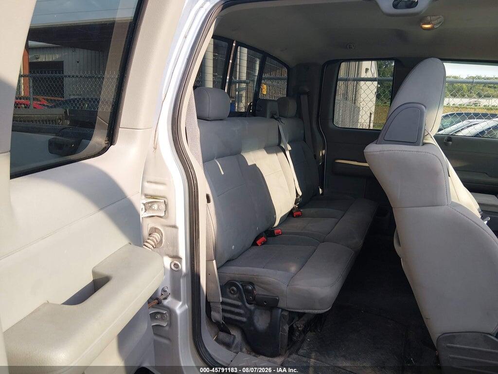 1FTRX04W64KD74561 2004 FORD F-150 photo no. 8