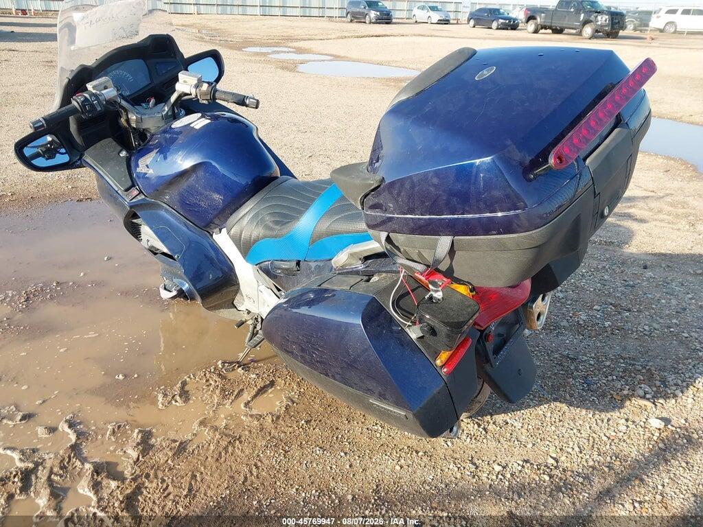 JH2SC51064M200446 2004 HONDA ST1300 photo no. 3