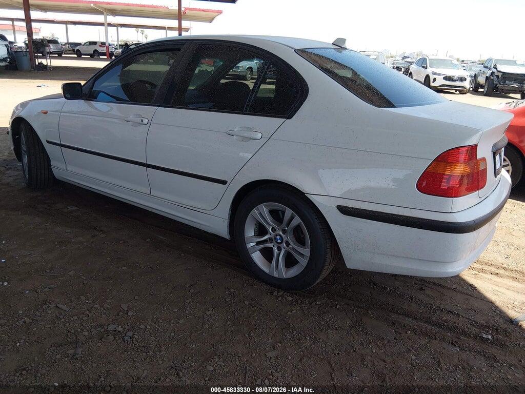 WBAEV33425KW18923 2005 BMW 325I photo no. 3