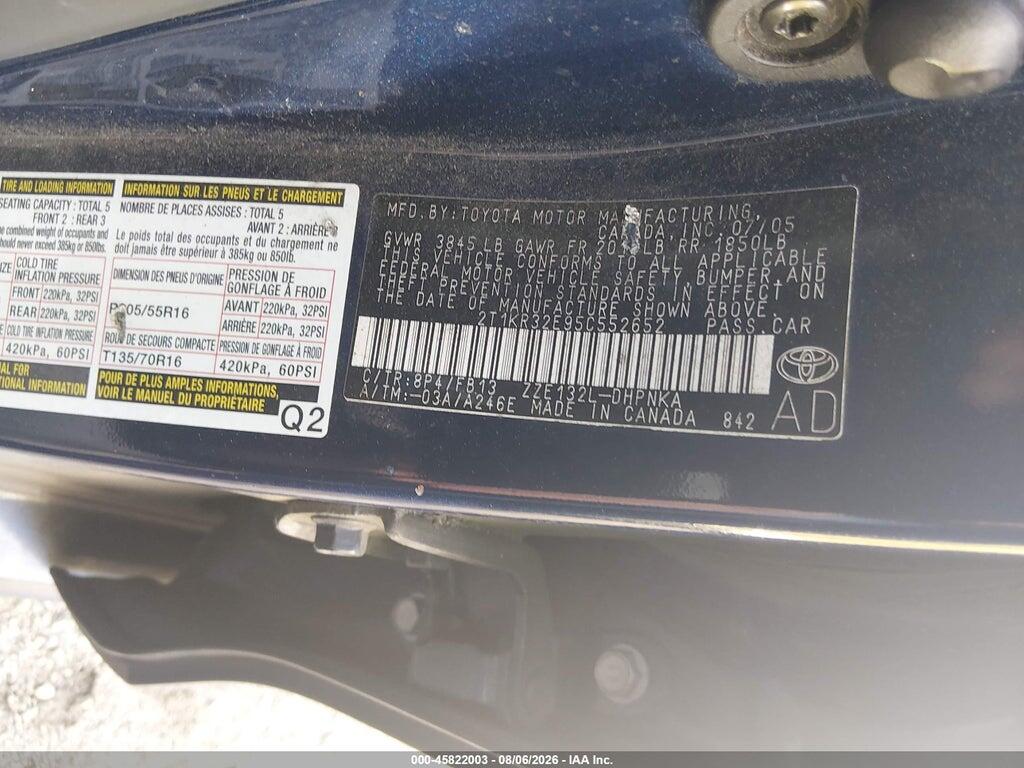 2T1KR32E95C552652 2005 TOYOTA MATRIX photo no. 9