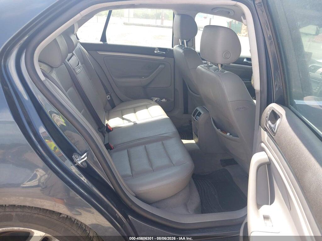 3VWSF71K35M611657 2005 VOLKSWAGEN JETTA photo no. 8