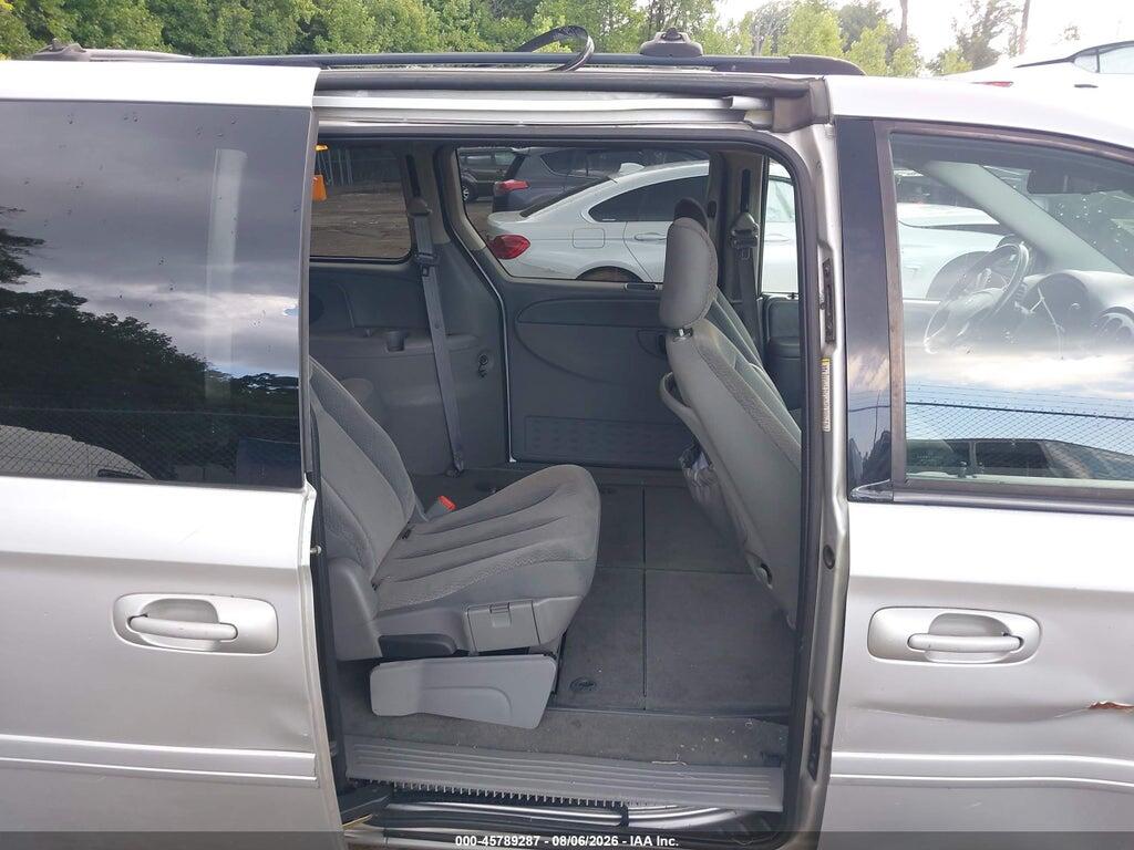 2D4GP44L75R331826 2005 DODGE GRAND CARAVAN photo no. 8
