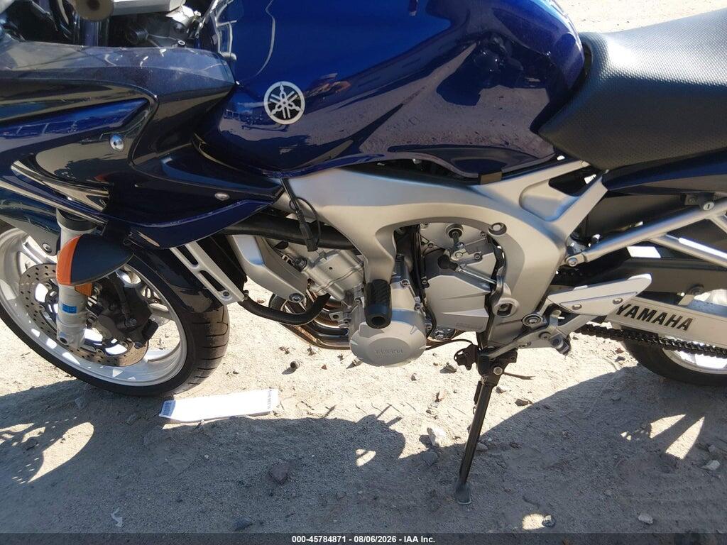 JYARJ08E25A004195 2005 YAMAHA FZ6 photo no. 9