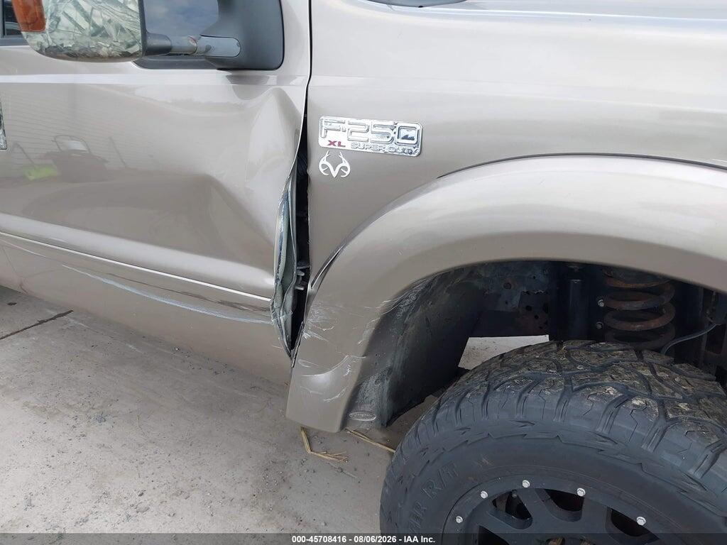 1FTSW21595EB64628 2005 FORD F-250 photo no. 6