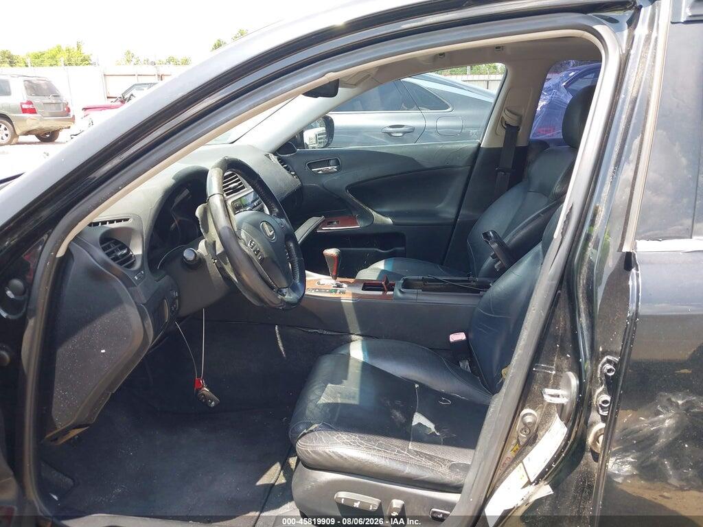 JTHBK262162016839 2006 LEXUS IS 250 photo no. 5