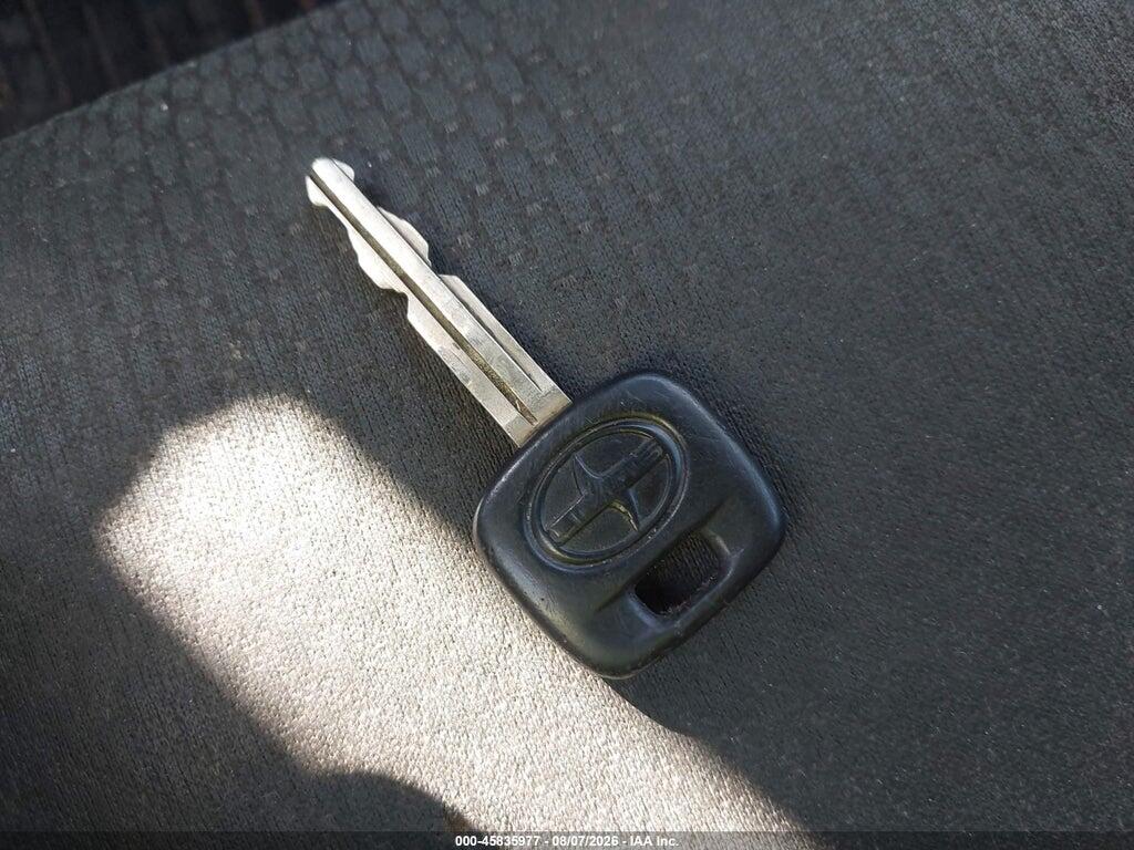 JTLKT334764086798 2006 SCION XB photo no. 11
