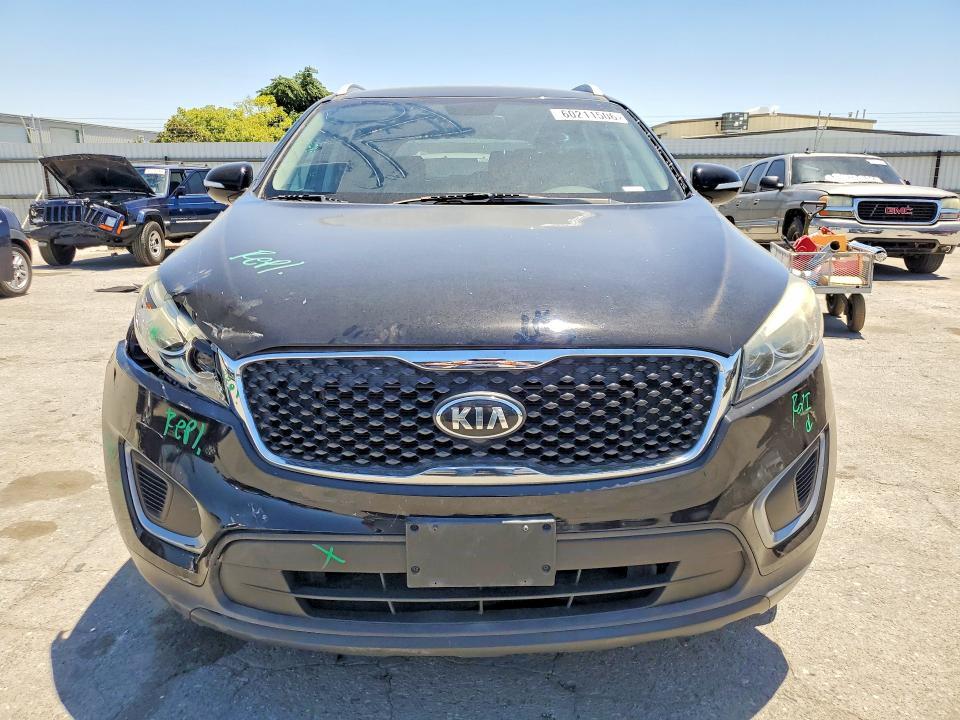 2016 KIA SORENTO — Фото 5 из 12