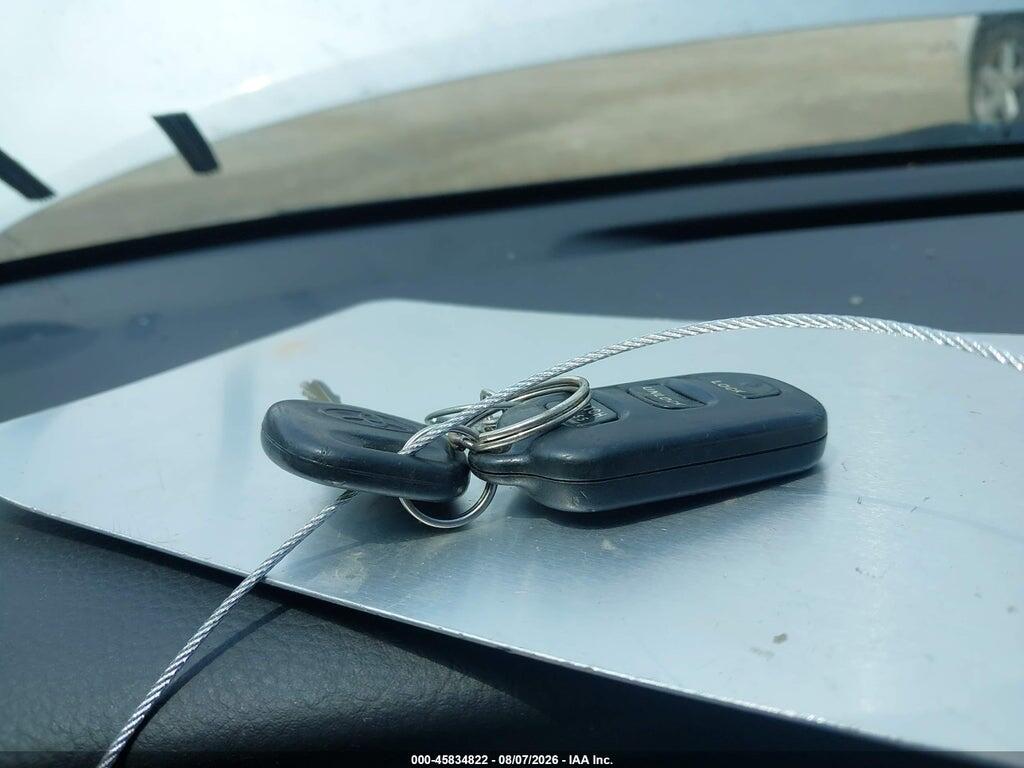 2T1KR32E06C621732 2006 TOYOTA MATRIX photo no. 11