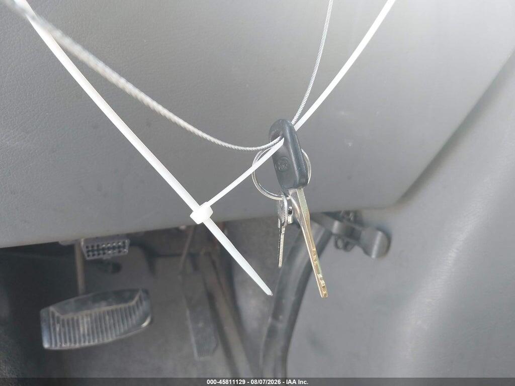 1FTRE14W16DB44137 2006 FORD E-150 photo no. 11