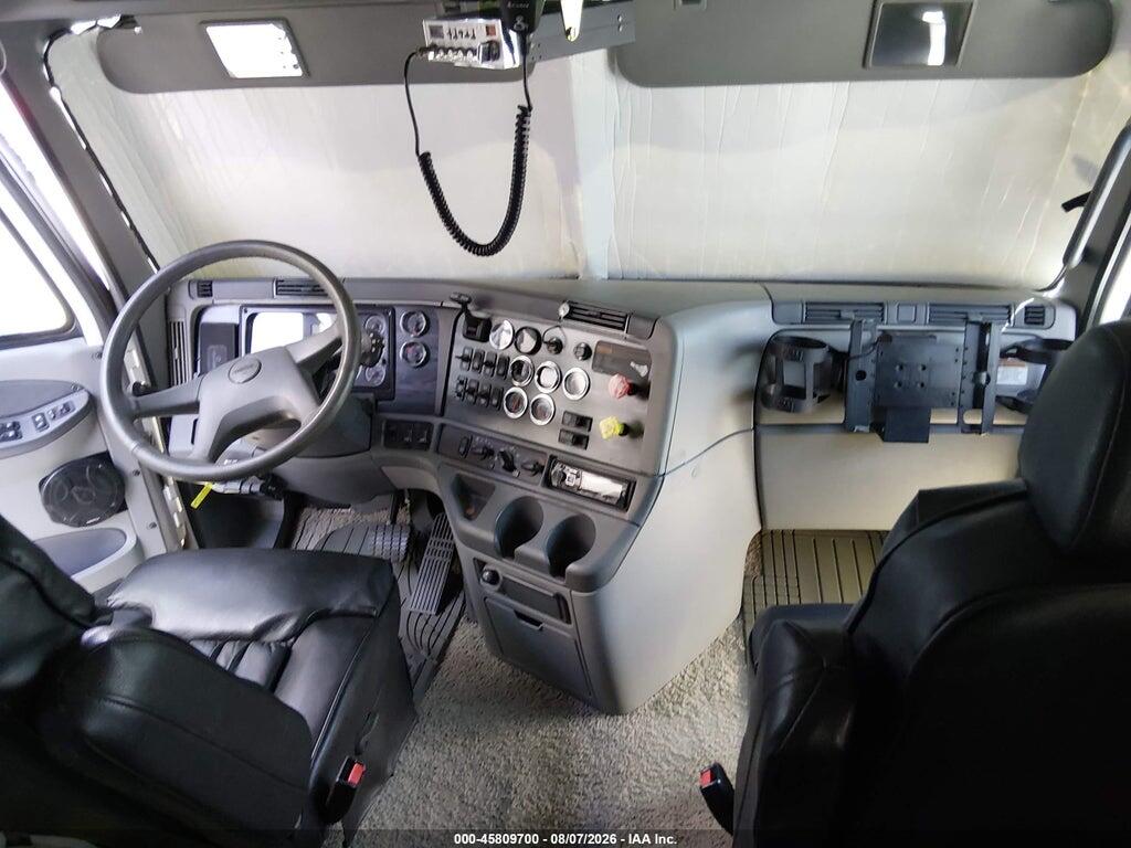 1FVAA6CVX6LU54649 2006 FREIGHTLINER MOTORHOME photo no. 7