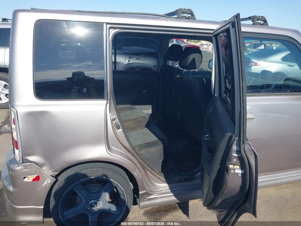 JTLKT324164060490 2006 SCION XB photo no. 8
