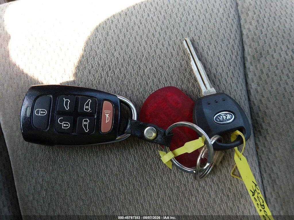 KNDMB233966089134 2006 KIA SEDONA photo no. 11