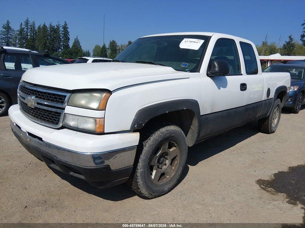 2GCEK19B261109924 2006 CHEVROLET SILVERADO 1500 photo no. 2