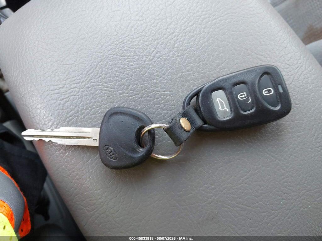 KNDJD736375666543 2007 KIA SORENTO photo no. 11