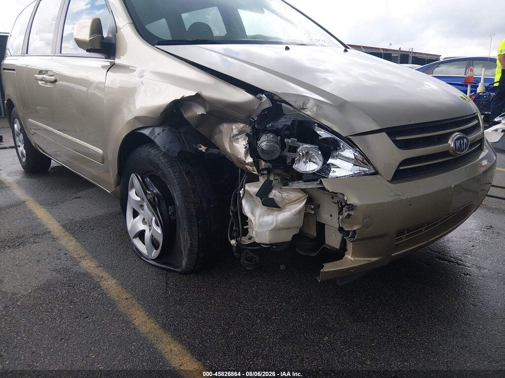 KNDMB233376104728 2007 KIA SEDONA photo no. 6