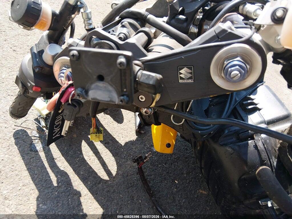 JS1GT77A372101801 2007 SUZUKI GSX-R1000 photo no. 7