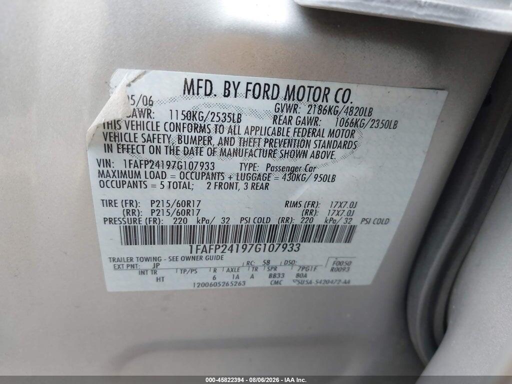 1FAFP24197G107933 2007 FORD FIVE HUNDRED photo no. 9