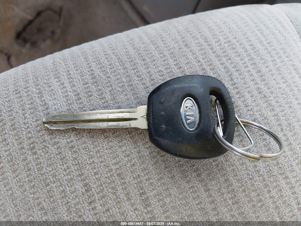 KNDMB233976110906 2007 KIA SEDONA photo no. 11