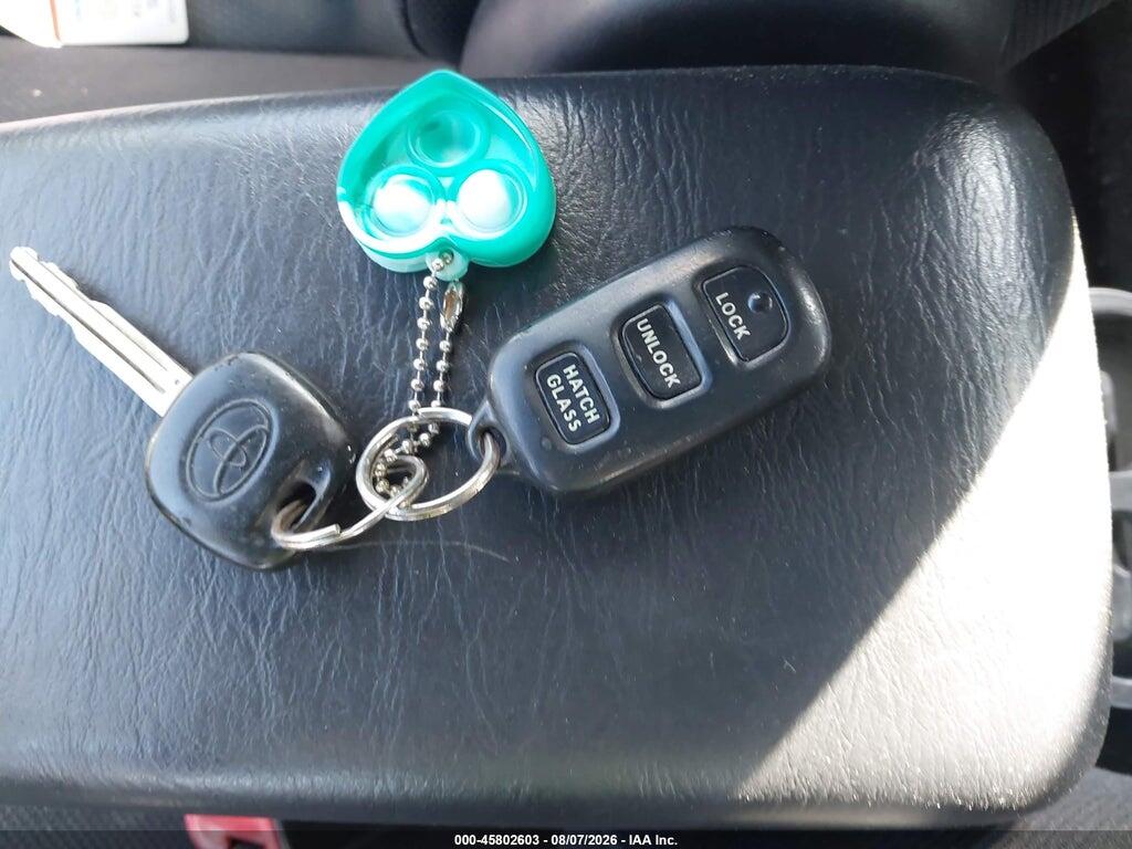 2T1KR30E67C652603 2007 TOYOTA MATRIX photo no. 11
