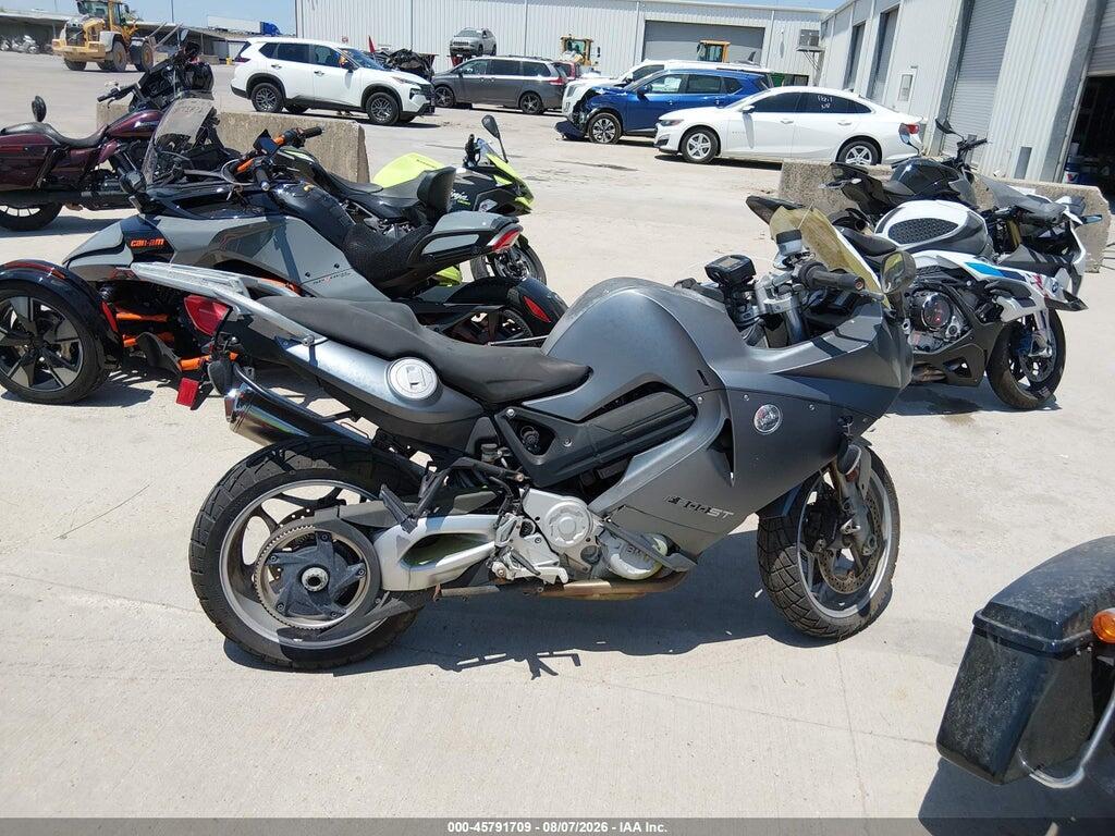 WB10244087ZR10669 2007 BMW F800 photo no. 12