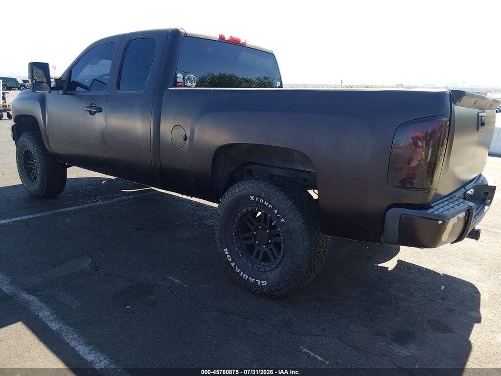 2GCEC19J681123462 2008 CHEVROLET SILVERADO 1500 photo no. 3