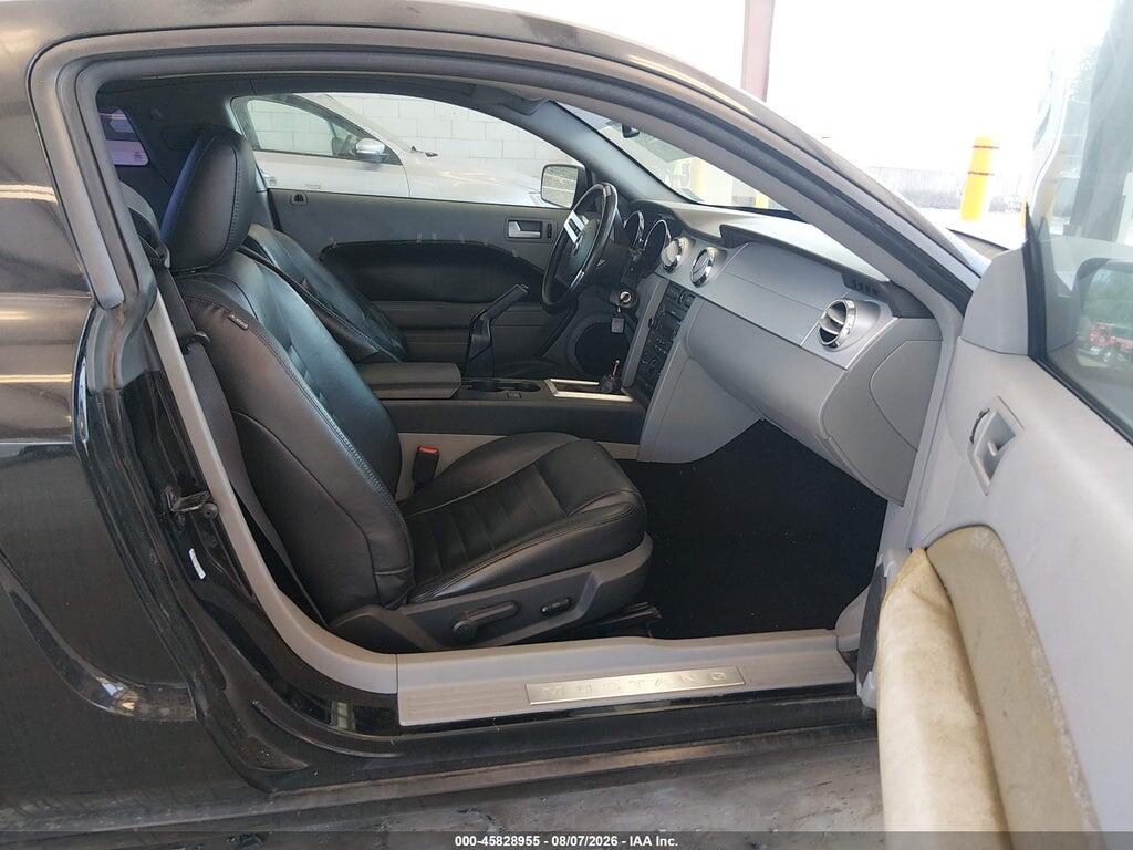 1ZVHT82H585165968 2008 FORD MUSTANG photo no. 5