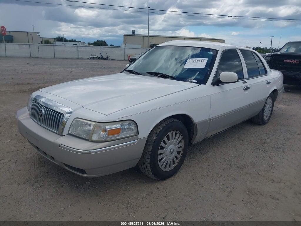 2MEFM74V08X626009 2008 MERCURY GRAND MARQUIS photo no. 2