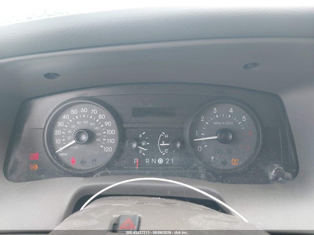 2MEFM74V08X626009 2008 MERCURY GRAND MARQUIS photo no. 7