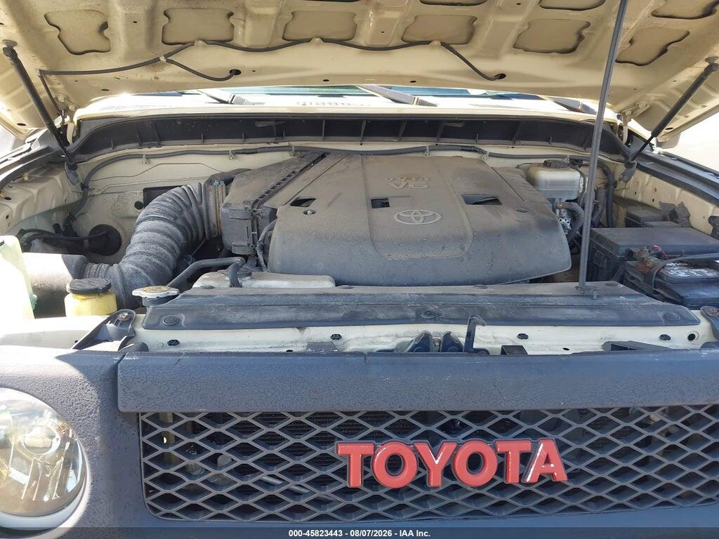 JTEBU11F68K047874 2008 TOYOTA FJ CRUISER photo no. 10