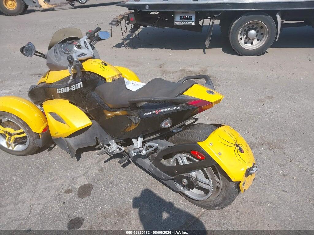 2BXJAUA178V002630 2008 CAN-AM SPYDER ROADSTER photo no. 3