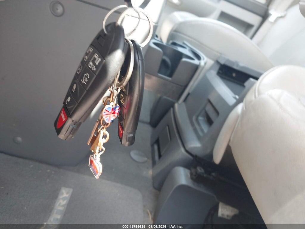 2A8HR64X68R718018 2008 CHRYSLER TOWN & COUNTRY photo no. 11