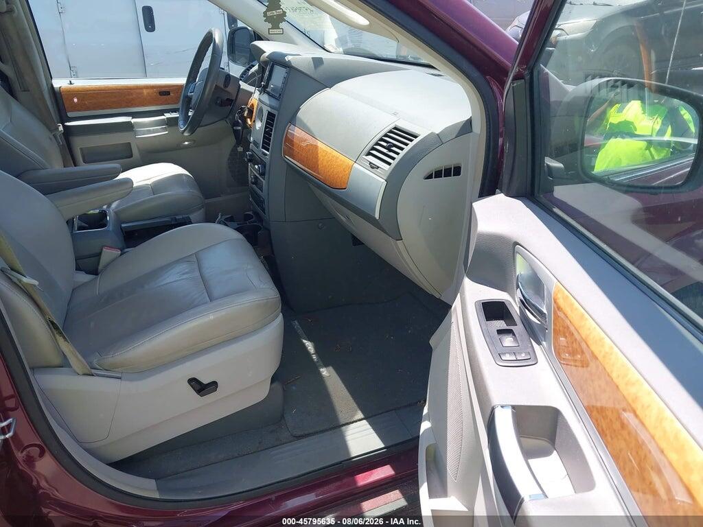2A8HR64X68R718018 2008 CHRYSLER TOWN & COUNTRY photo no. 5