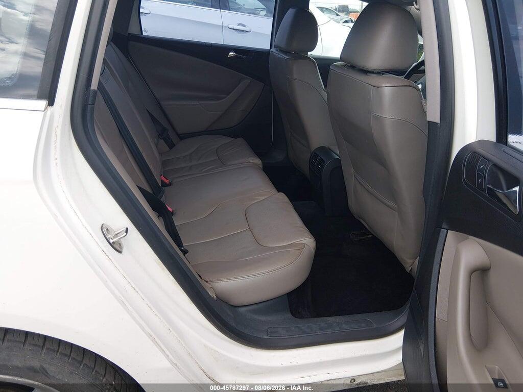 WVWTK73C18E227475 2008 VOLKSWAGEN PASSAT photo no. 8