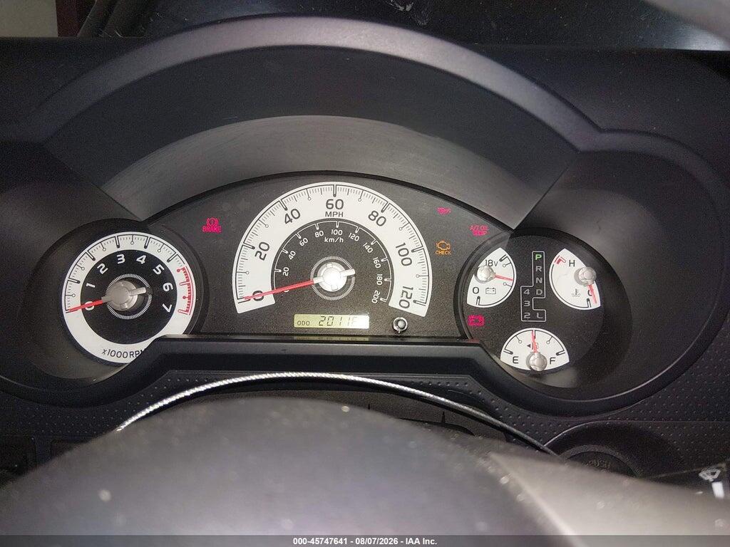 JTEBU11F280106642 2008 TOYOTA FJ CRUISER photo no. 7