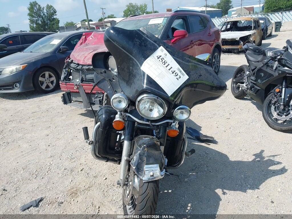 1HD1FC4159Y667795 2009 HARLEY-DAVIDSON FLHTCU photo no. 5