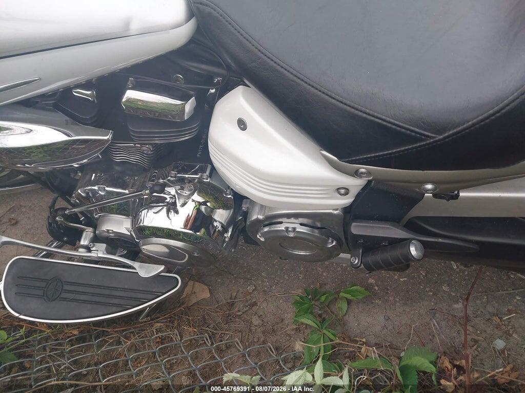 JYAVP22E99A008588 2009 YAMAHA XV1900 photo no. 9