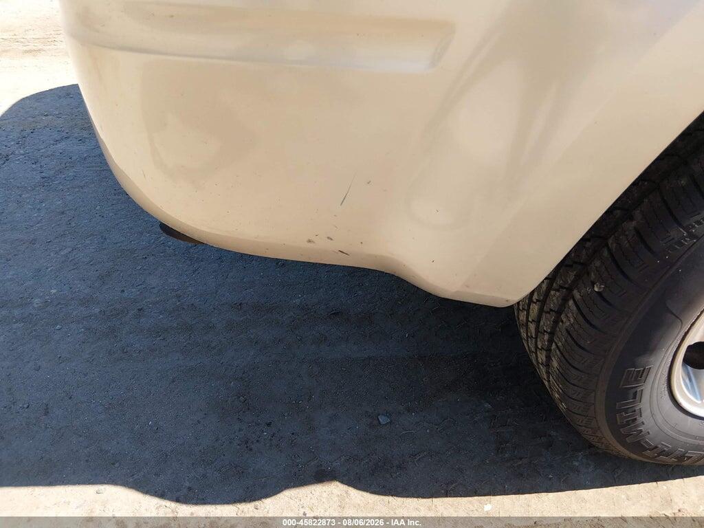 1FMCU0DG3AKA04599 2010 FORD ESCAPE photo no. 6