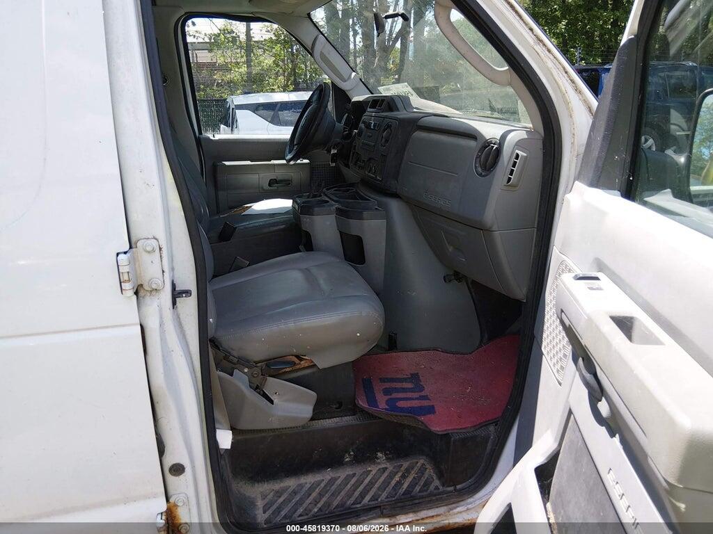 1FTNE2EWXADA23781 2010 FORD E-250 photo no. 5
