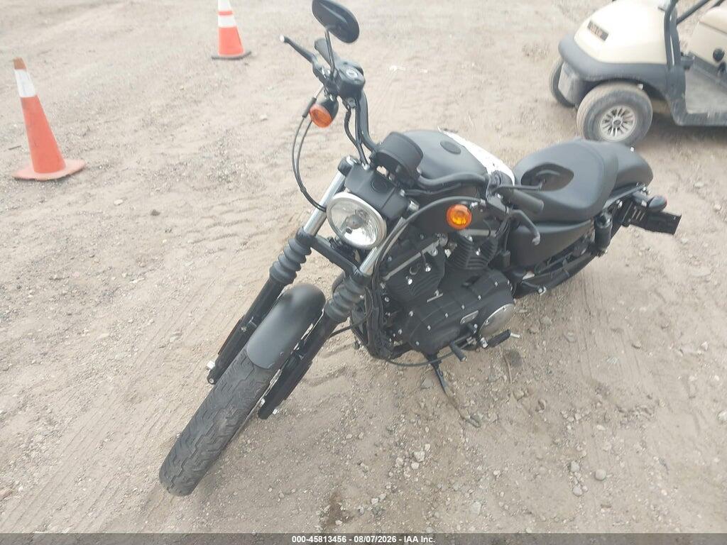 1HD4LE212AC435337 2010 HARLEY-DAVIDSON XL883 photo no. 2