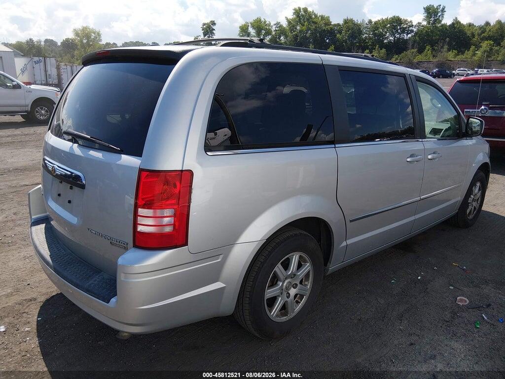 2A4RR5D12AR206077 2010 CHRYSLER TOWN & COUNTRY photo no. 4