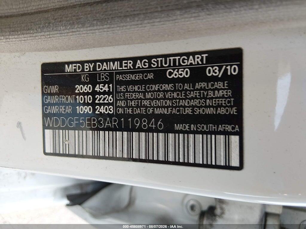 WDDGF5EB3AR119846 2010 MERCEDES-BENZ C 300 photo no. 9