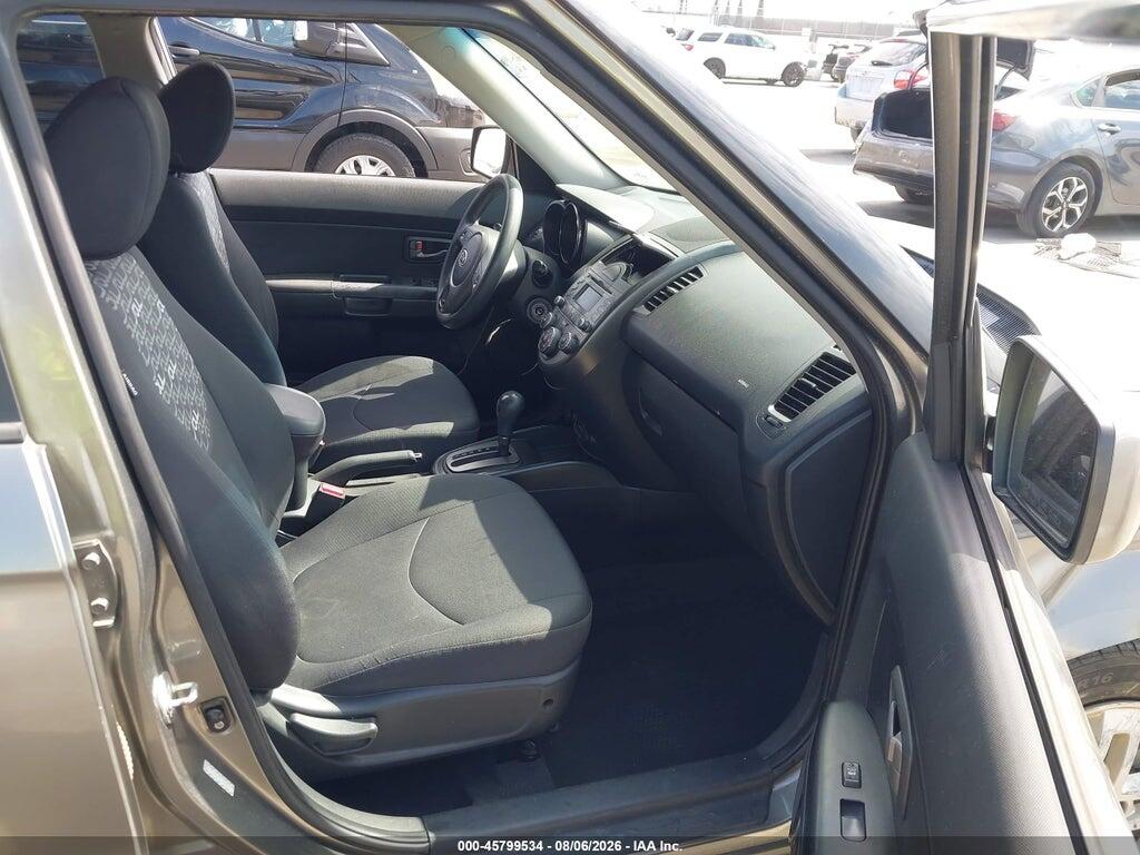 KNDJT2A25A7146331 2010 KIA SOUL photo no. 5